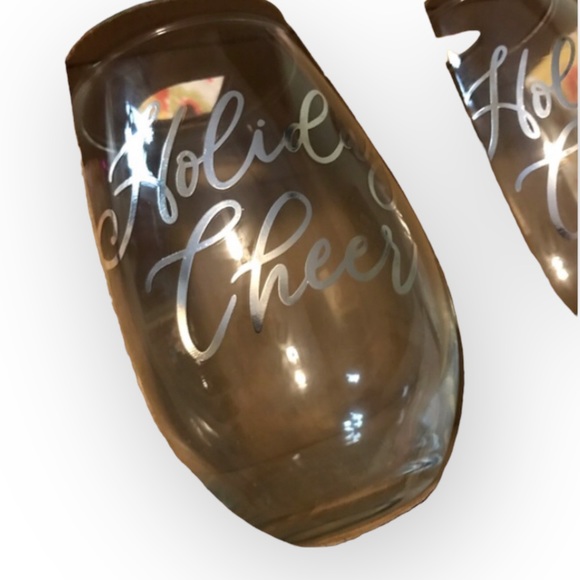 Set of 2 Stemless Wine Glasses with Holiday Cheer Monogrammed in Silver / NWT - Picture 5 of 6
